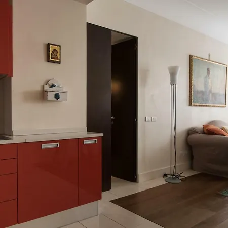 Beautiful Apartment- Duomo District 밀라노
