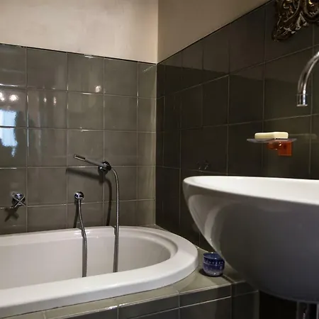 Beautiful Apartment- Duomo District